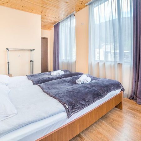 Hotel Gallery Mestia Ngoại thất bức ảnh
