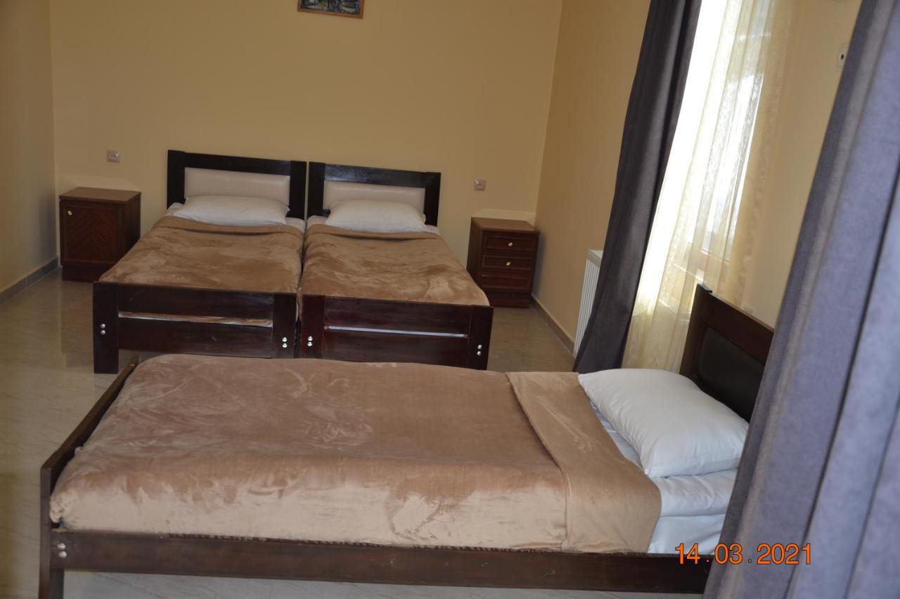 Hotel Gallery Mestia Ngoại thất bức ảnh