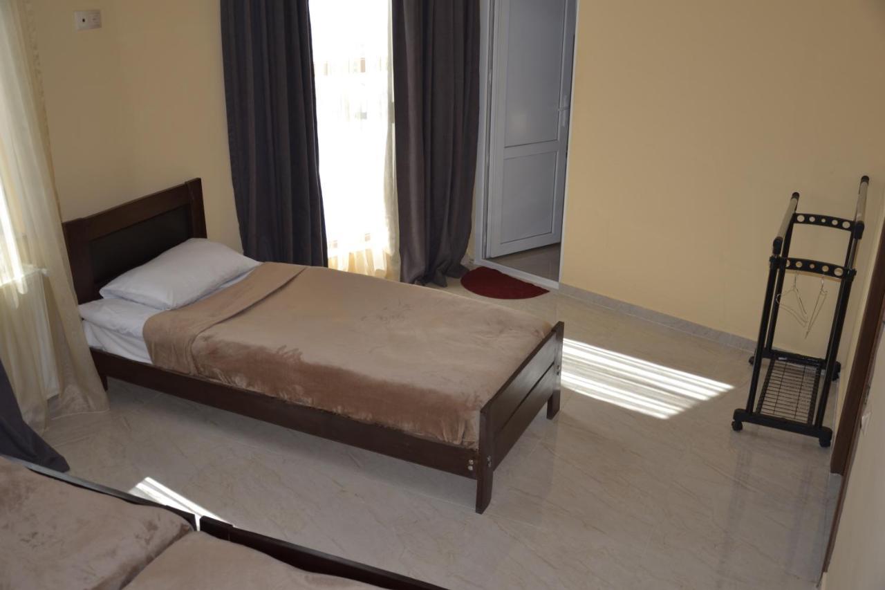 Hotel Gallery Mestia Ngoại thất bức ảnh