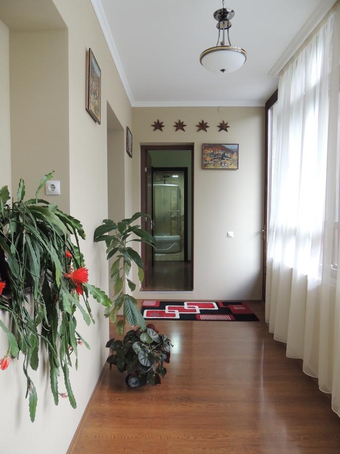 Hotel Gallery Mestia Ngoại thất bức ảnh