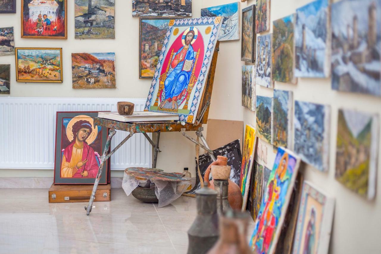 Hotel Gallery Mestia Ngoại thất bức ảnh