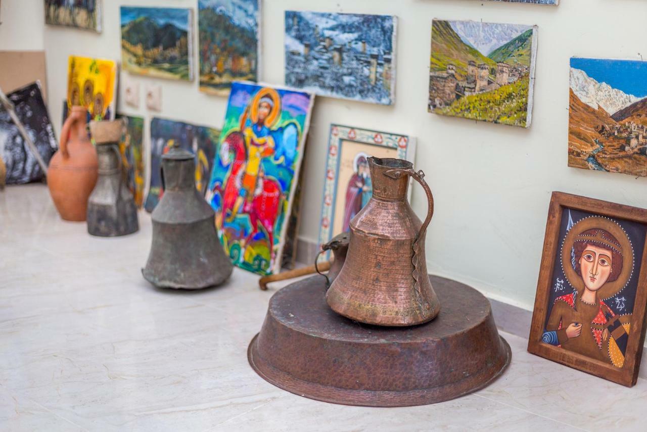 Hotel Gallery Mestia Ngoại thất bức ảnh