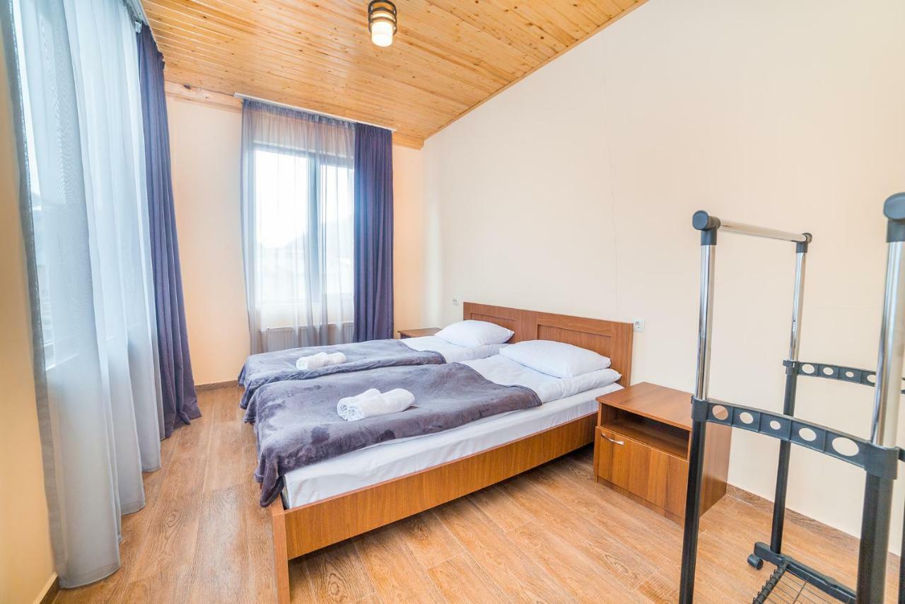 Hotel Gallery Mestia Ngoại thất bức ảnh